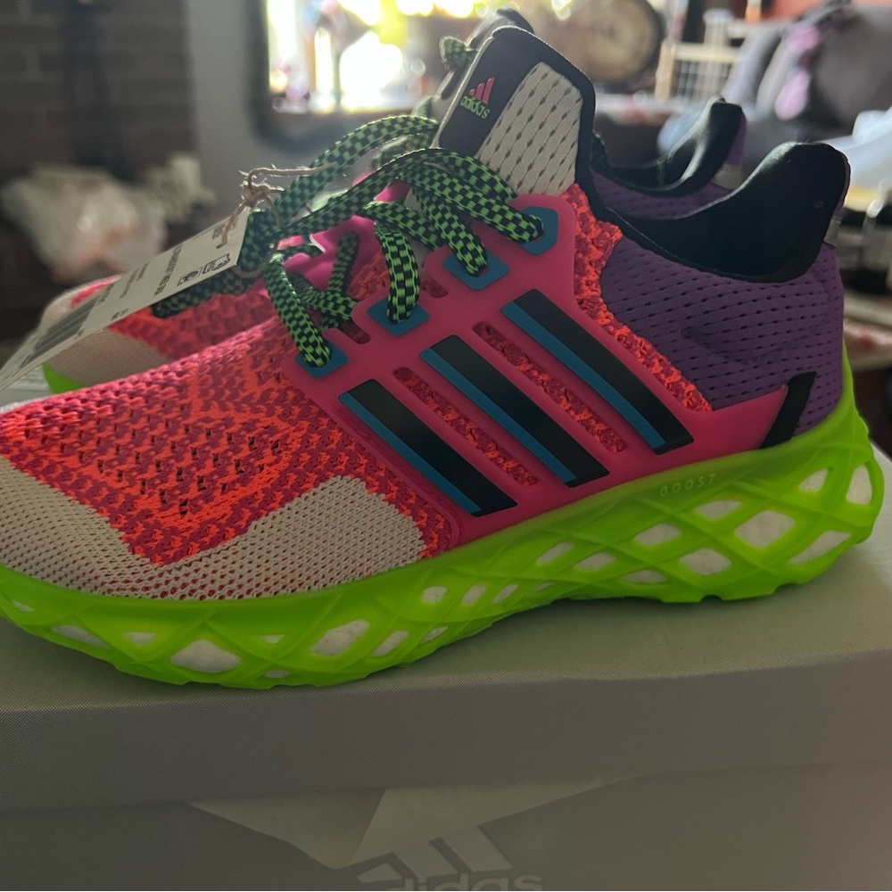 These are a brand new pair of Adidas ultra boost women’s size 6 kids size 4 .